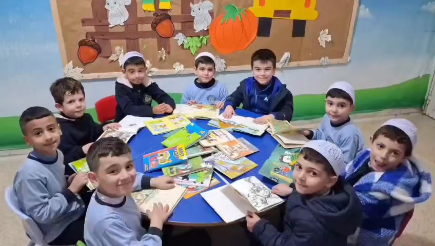 ثانوية الإشراق  عاليه