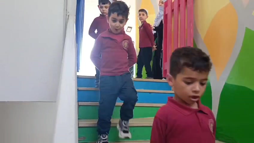 ثانوية الإشراق  عاليه