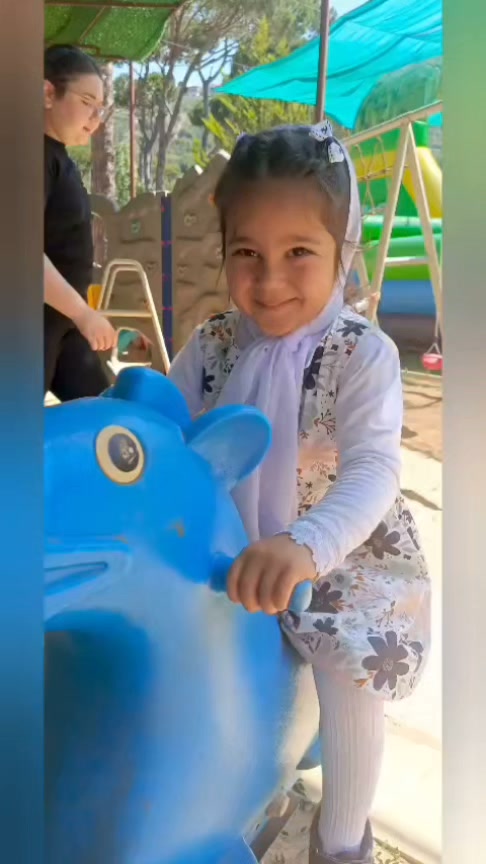 ثانوية الإشراق  عاليه
