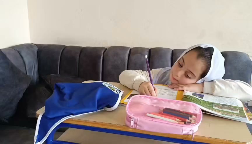 ثانوية الإشراق  عاليه